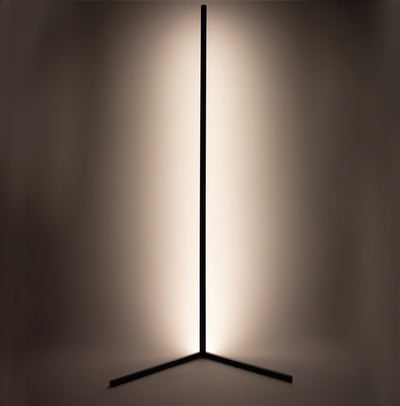 CornerGlow Lampa LED do Rogu | Minimalistyczna Lampa Podłogowa z Aluminium